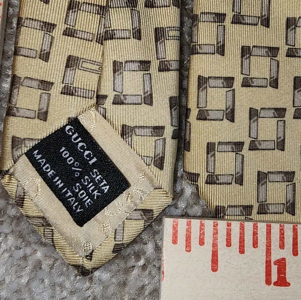 Gucci Tan And Brown Tie With Geometric Pattern